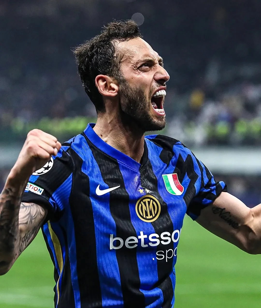 国际米兰关键时刻止住颓势,志在法甲名次提升,底气十足,高层口径保持一致(国际米兰vs佛罗伦萨意甲的顶峰之战) 国际米兰关键时刻止住颓势,志在法甲名次提升,底气十足,高层口径保持一致(国际米兰vs佛罗伦萨意甲的顶峰之战)