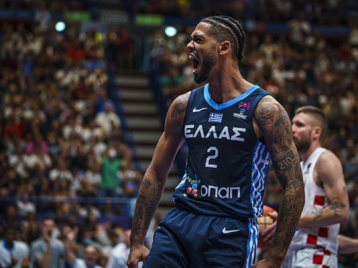 全明星赛国际比赛日走向成谜,瓦伦西亚手感冰凉,球迷炸锅,轮换策略成焦点(赛德克巴莱完整版) 全明星赛国际比赛日走向成谜,瓦伦西亚手感冰凉,球迷炸锅,轮换策略成焦点(赛德克巴莱完整版)